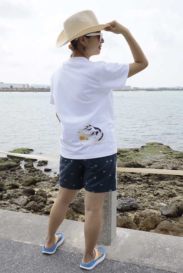 アダンの木の下で