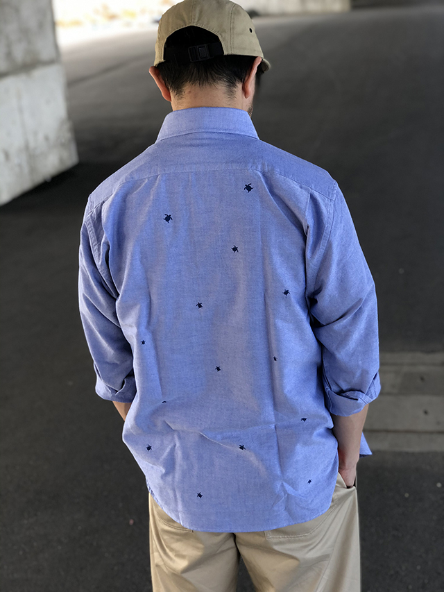 シャツ